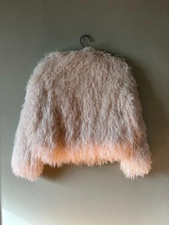 NWT Abercrombie & Fitch Shaggy Faux Fur Cream Coat - Picture 2 of 5